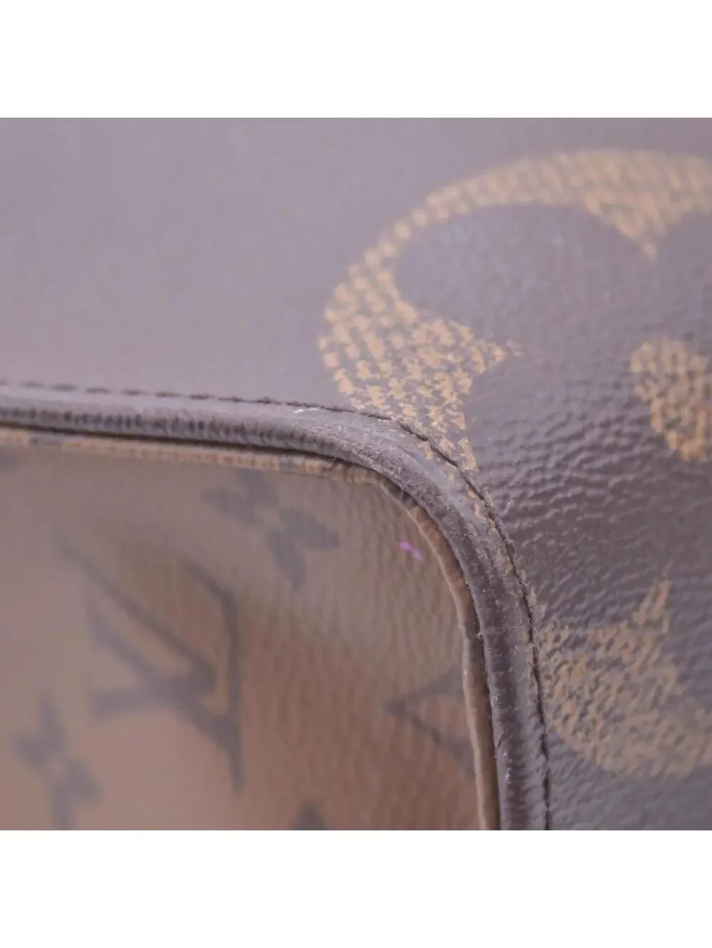 $3300 RFID Louis Vuitton Reverse Monogram Giant Onthego MM